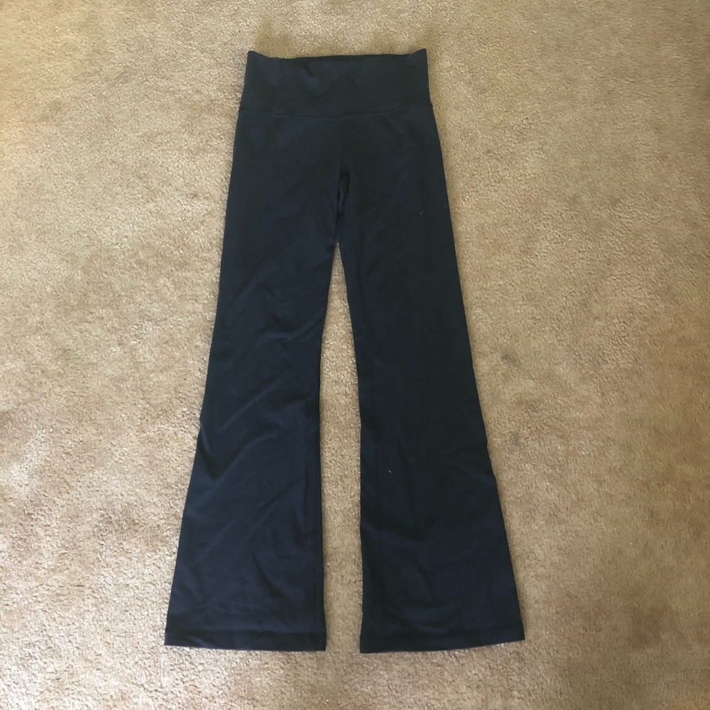 lululemon yoga pants
